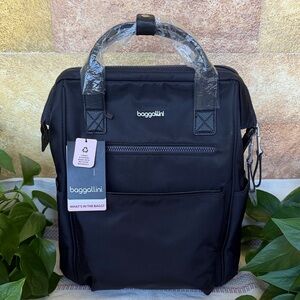 NEW Baggallini Soho Travel Laptop Compartment Water-Resistant Black Zip Backpack